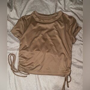 Short Sleeve ties on the side